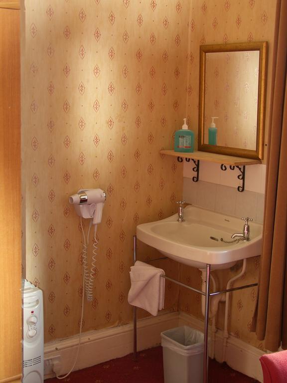 Regis Guest House EDI Buitenkant foto