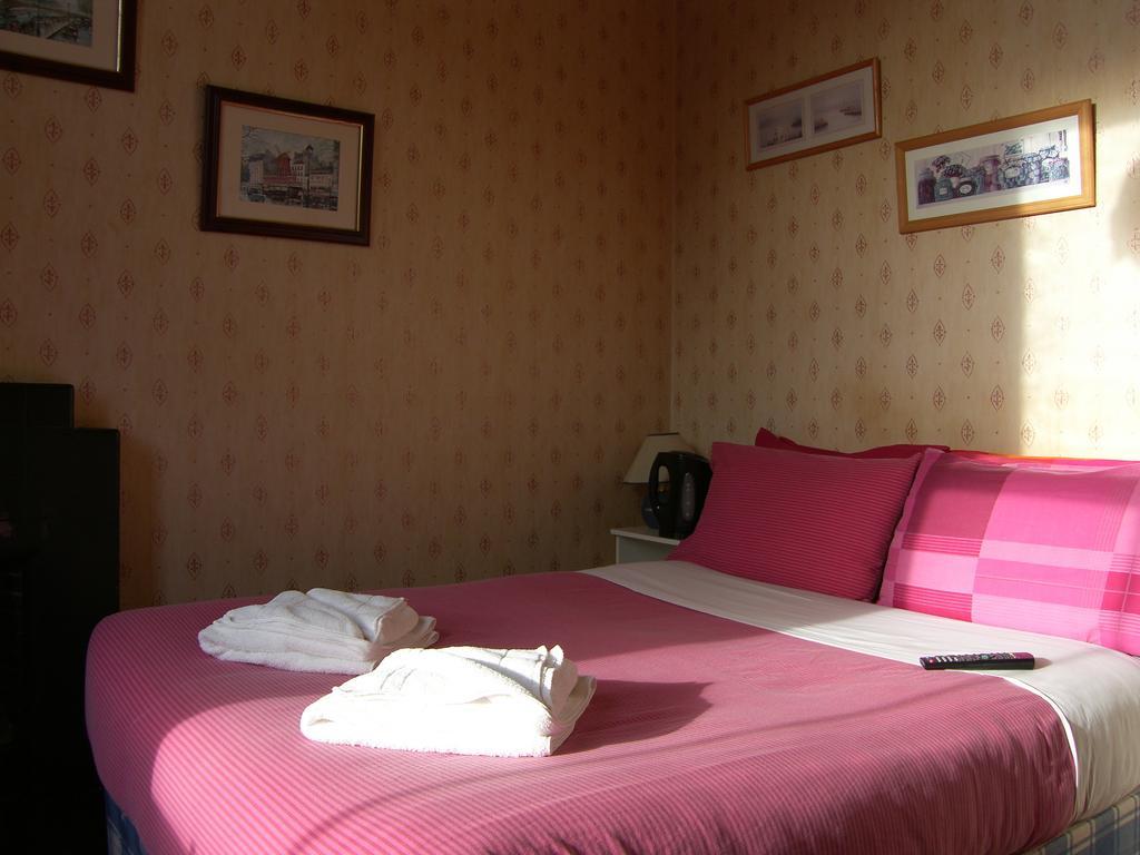Regis Guest House EDI Buitenkant foto
