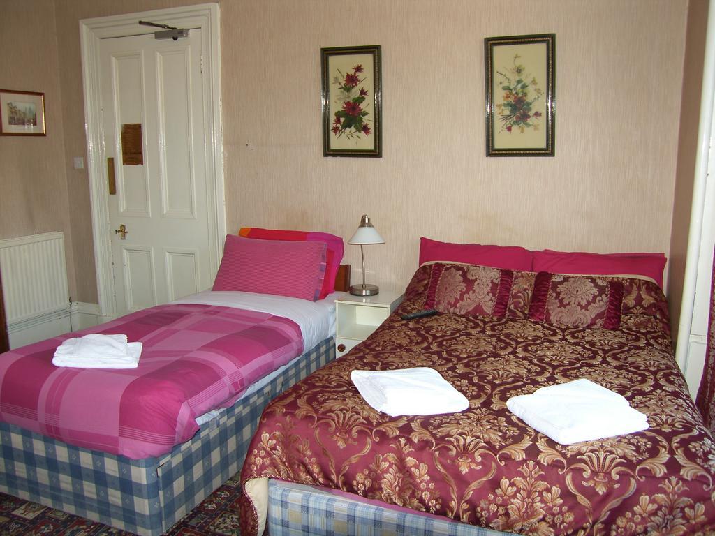 Regis Guest House EDI Buitenkant foto